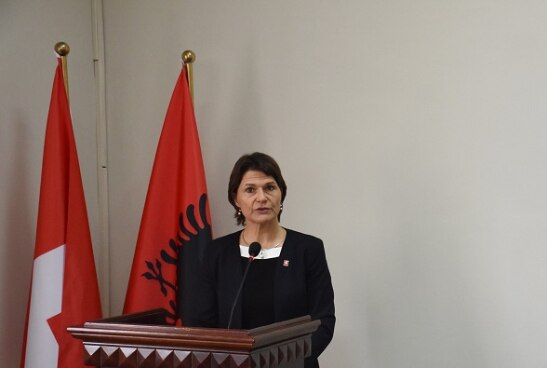 Ambassador Ruth Huber addressing the inauguration of the master's course at Tirana's Medical University.