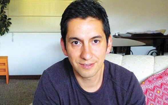 El director y dramaturgo Eduardo Calla.