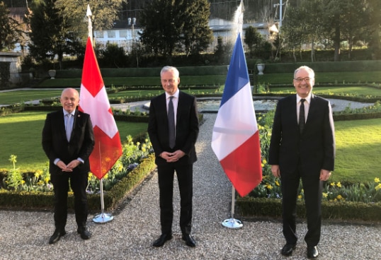 Les conseillers fédéraux Ueli Maurer et Guy Parlemin reçoivent le Ministre français de l'Economie et des finances Bruno Le Maire