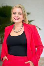Ambassador Simone Giger