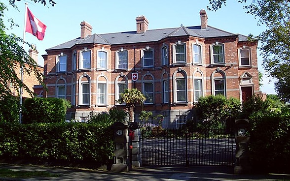L'edificio dell'Ambasciata a Dublin 