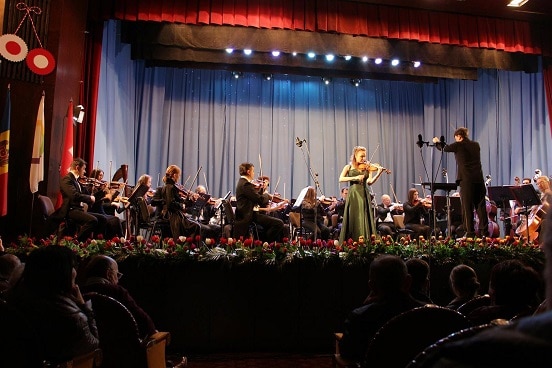 Alexandra Conunova, violinist, in concert in Chisinau, organized with the support of Switzerland.