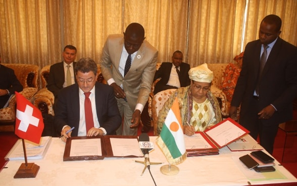 Signature des accords entre les 2 pays © ONEP 