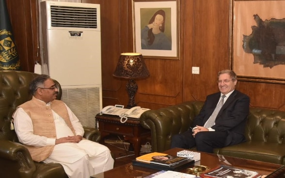 Ambassador Bénédict de Cerjat's farewell call on the Foreign Secretary, Mr. Sohail Mahmood