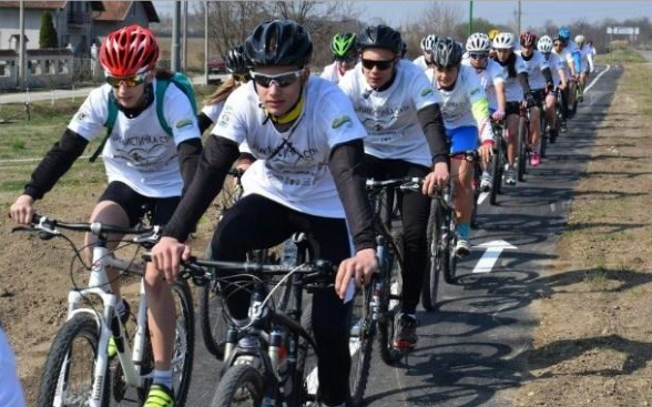 Cycling club “Sava” marking the official opening of the cyclo-path