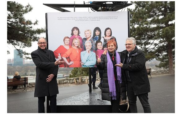 Exhibition of photographs by Nebojsa Babic "Together against cancer”