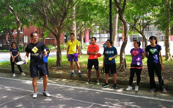 Marcel Straub introducing Taiwanese sport instructors to Street Racket 