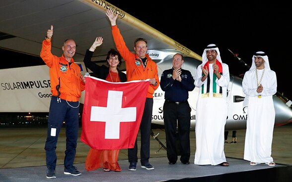 Swiss Vice-President Doris Leuthard welcomes Solar Impulse in Abu Dhabi