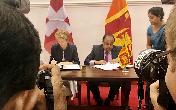 Bundesrätin Simonetta Sommaruga in Sri Lanka.