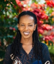 Immagine di Hope Azeda, ideatrice e curatrice dell’Ubumuntu Arts Festival