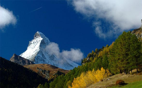 Photo du Cervin, célèbre montagne suisse