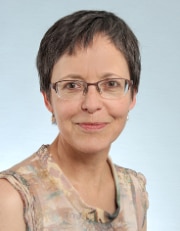 Portraitfoto von Esther Leupp