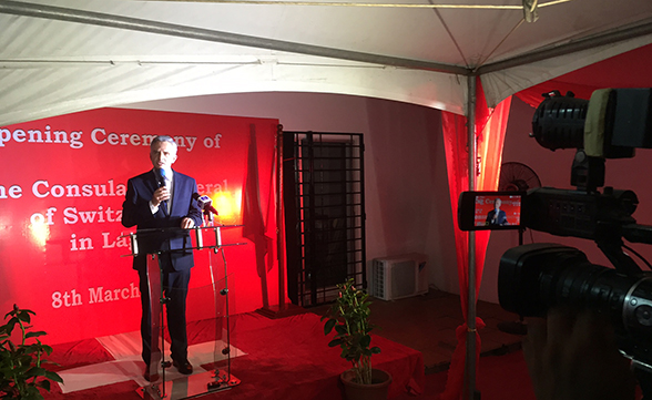 La Suisse inaugure un consulat général à Lagos, capitale économique du pays.