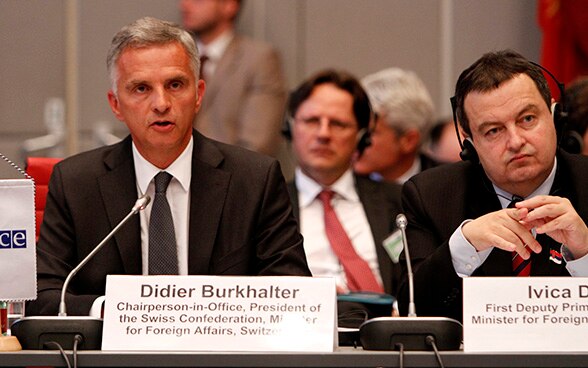 https://www.eda.admin.ch/content/dam/eda/img/Aktuell/news/2014/20140624_Wien_OSZE_Jahreskonferenz_zu_Sicherheitsfragen_1_OSCE_web.jpg