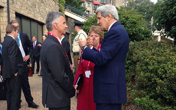 The OSCE Chairperson-in-Office Didier Burkhalter discussing the current situation in Ukraine with representatives of the EU and the US in the margins of the Nato summit