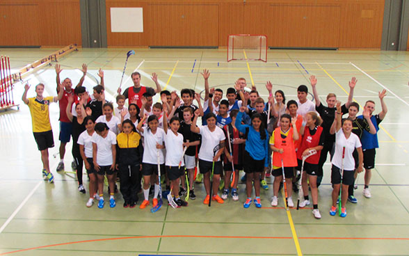 Photo de groupe dans le centre sportif de Macolin.