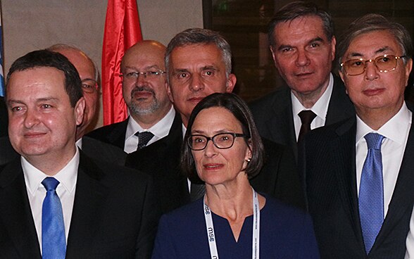 Didier Burkhalter con alcuni membri del «Panel of Eminent Persons» (gruppo di persone eminenti).