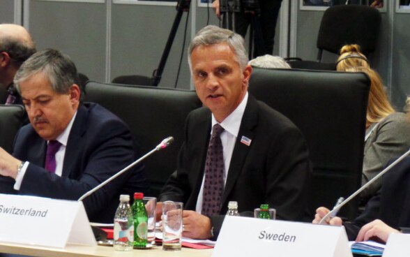 Burkhalter bei seiner Rede an der Plenarversammlung des Ministerrats. © EDA