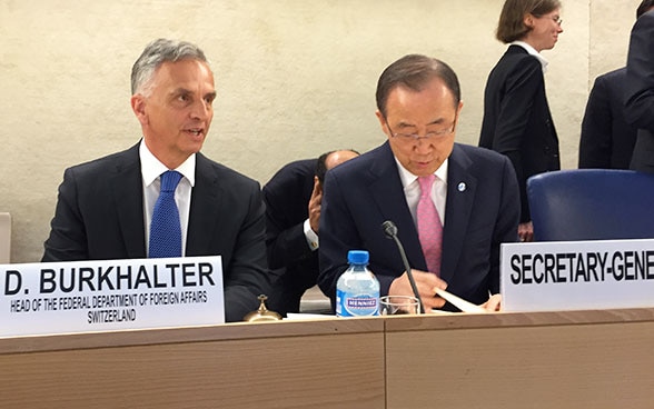 EDA-Vorsteher Didier Burkhalter und UNO-Generalsekretär Ban Ki-moon an der Konferenz zur Prävention von gewalttätigem Extremismus in Genf.