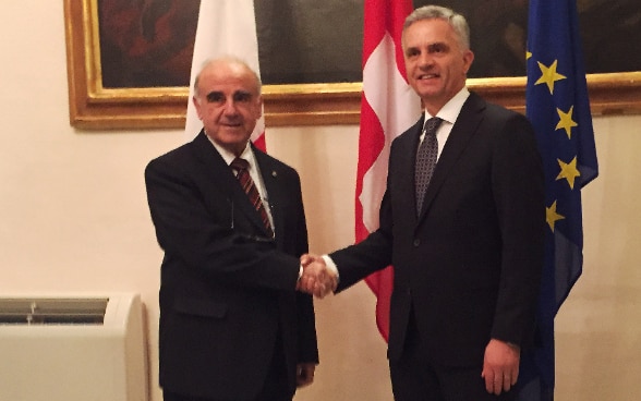 Bundesrat Didier Burkhalter mit dem maltesischen Aussenminister George W. Vella. © EDA