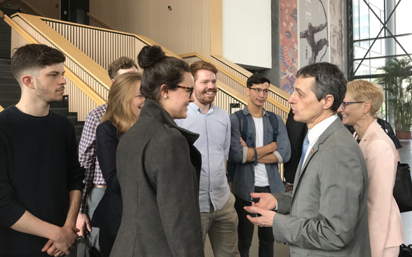 Rencontre avec des étudiants suisses curieux de vivre la Chine de l’intérieur. 