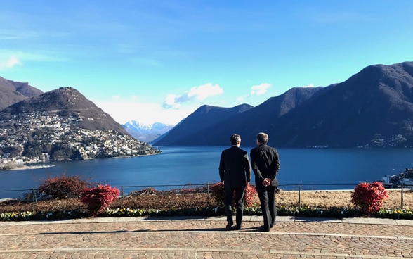 Ignazio Cassis meets Italian foreign minister in Lugano.