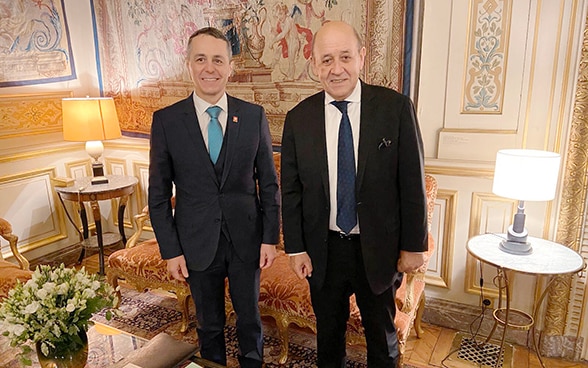 Federal Councillor Ignazio Cassis with his French counterpart, Foreign Minister Jean-Yves Le Drian.