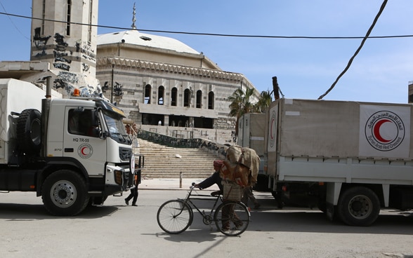 A humanitarian convoy of the Red Crescent Movement in Syria.