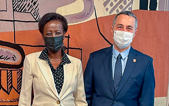 Il consigliere federale Cassis con Louise Mushikiwabo, Segretaria generale della Francofonia.