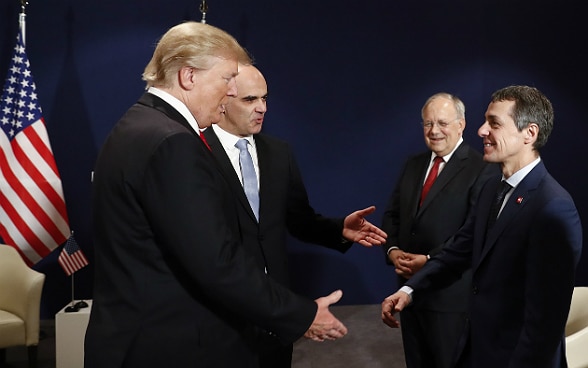 Treffen von Bundespräsident Berset und der Schweizer Delegation mit US-Präsident Trump.