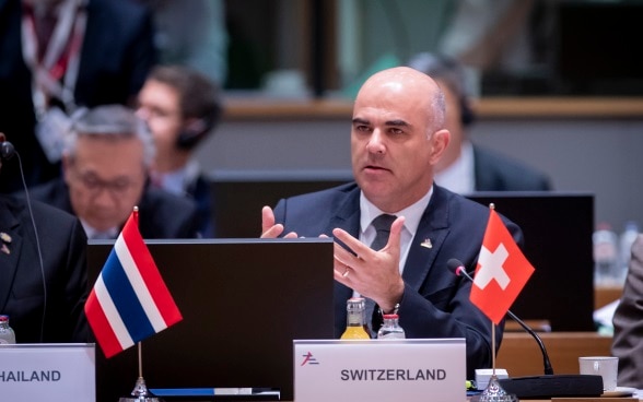 Il presidente della Confederazione Alain Berset partecipa a Bruxelles al Vertice Asia-Europa 