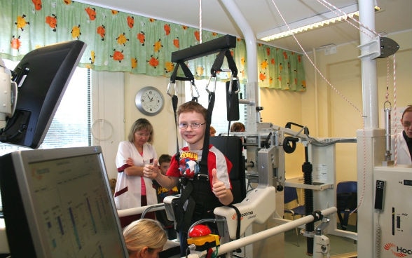 The new automated gait orthosis “Pediatric Lokomat.