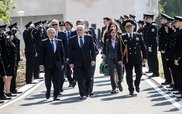 Le conseiller fédéral Ueli Maurer et le ministre de l’intérieur bulgare Valentin Radev ont inauguré solennellement en 2018 ce centre de formation de l’académie de police nationale de Bulgarie. 